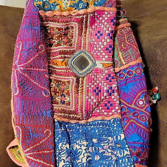 Vintage Embroidery  Banjara handbag - Picture 4 of 6